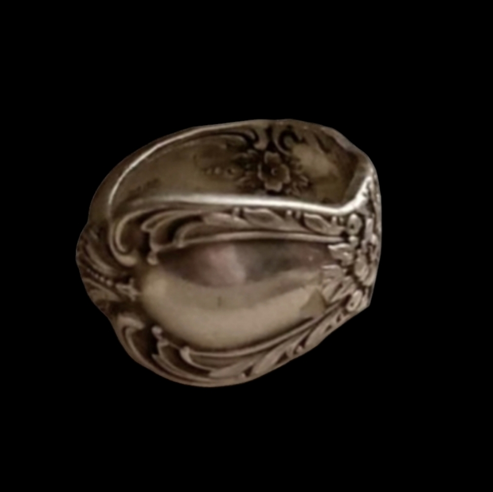 Mens Beautiful Hand Tooled Vintage Boho Spoon Ring Size 13